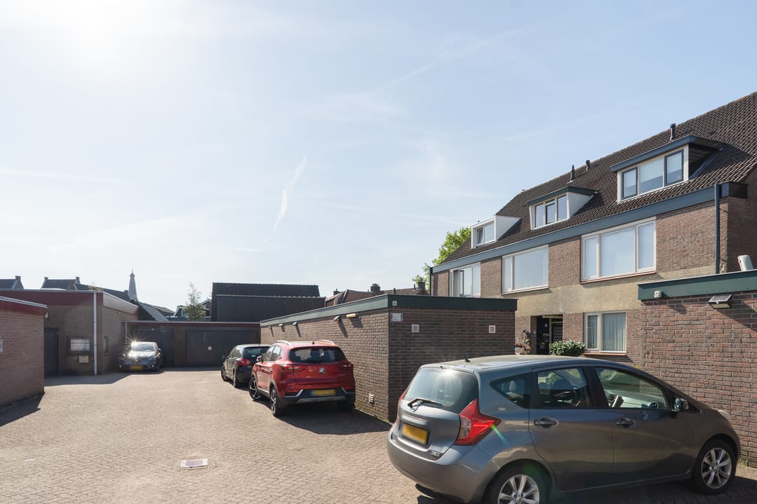 Foto 46 van Schoutenstraat 64-01