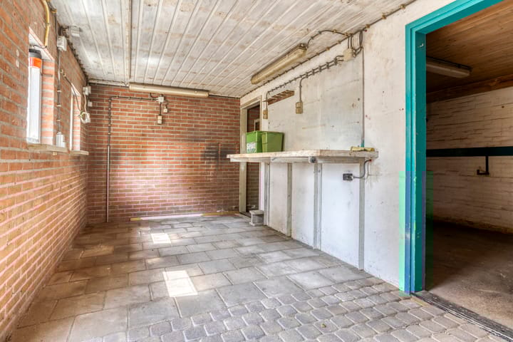 Photo 27 of van Diemenstraat 16