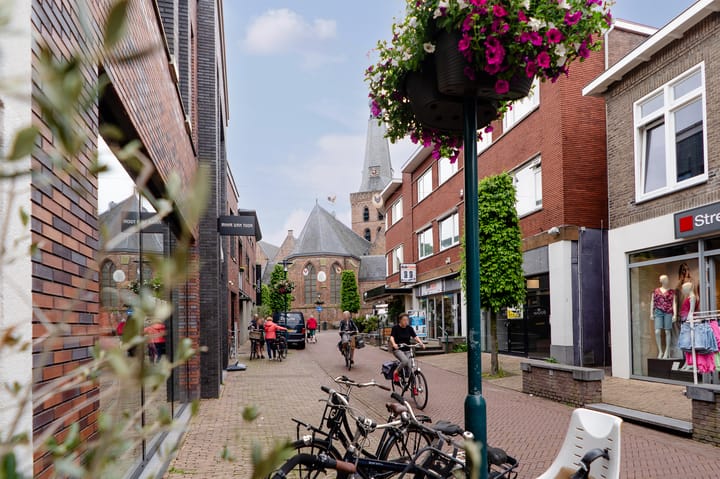 Photo 54 of Schoutenstraat 64-01