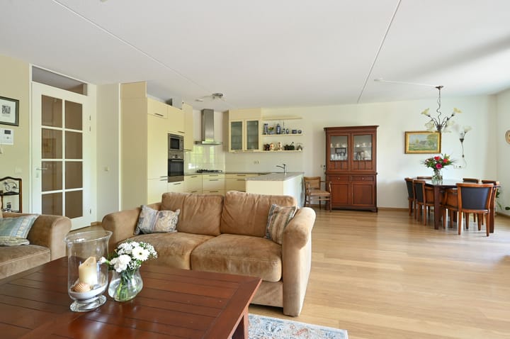 Foto 2 van Koningin Wilhelminalaan 11-B