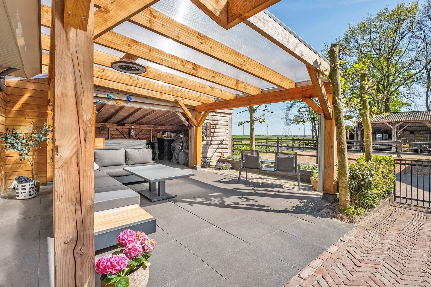 Photo 35 of Oostwijk 3