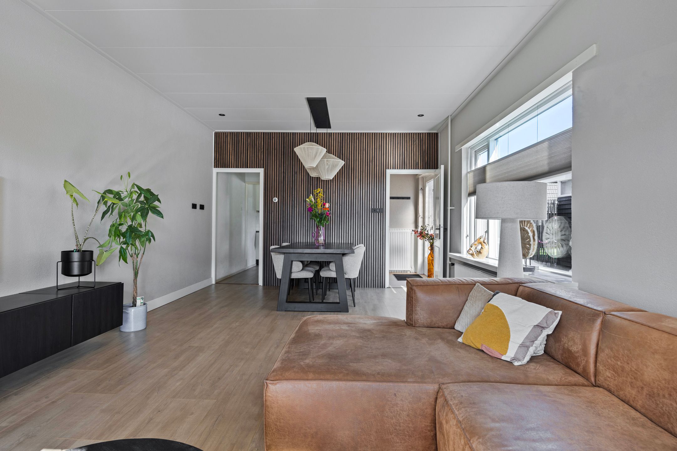 Photo 9 of Stationsweg Oost 221