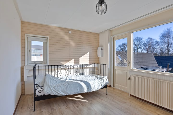 Foto 22 van Stationsweg Oost 221