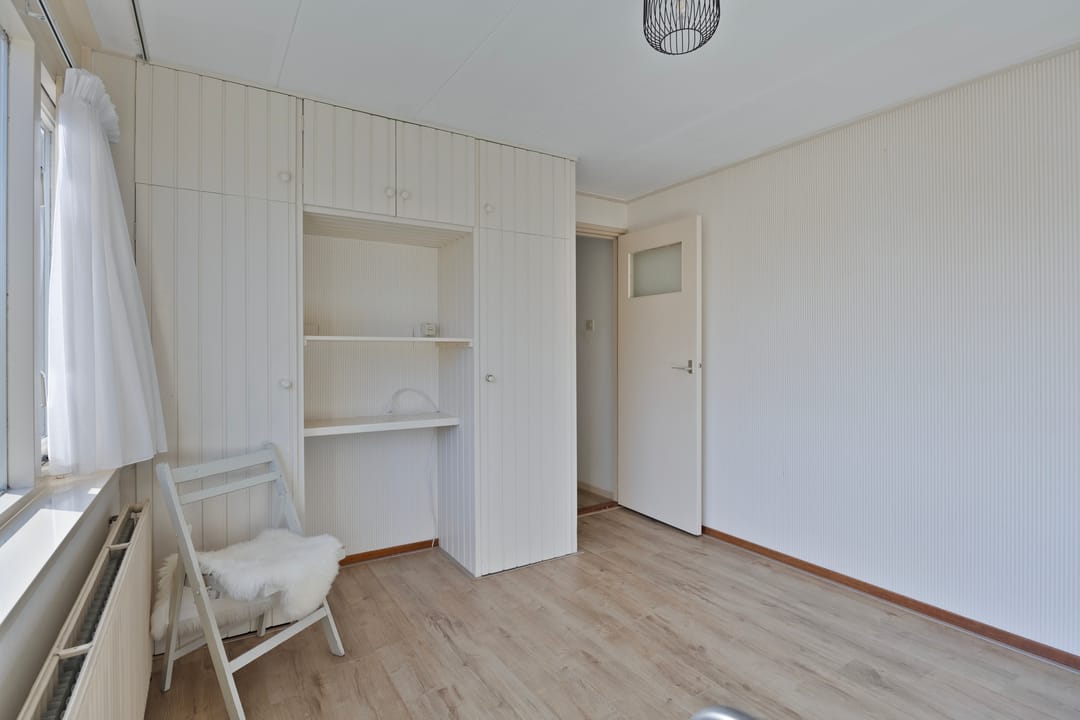 Photo 23 of Stationsweg Oost 221