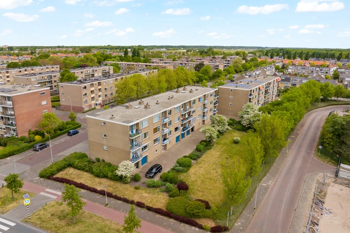 Photo 3 of Clusiusweg 46