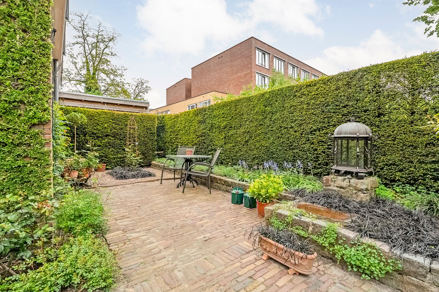 Photo 40 of Oranjelaan 3