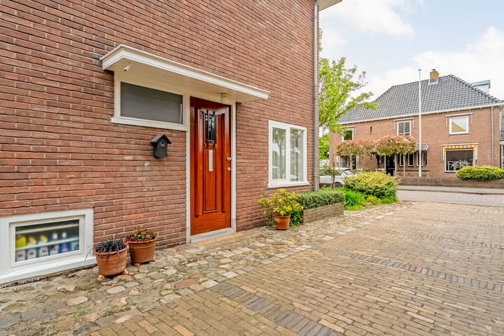 Foto 44 van Oranjelaan 3