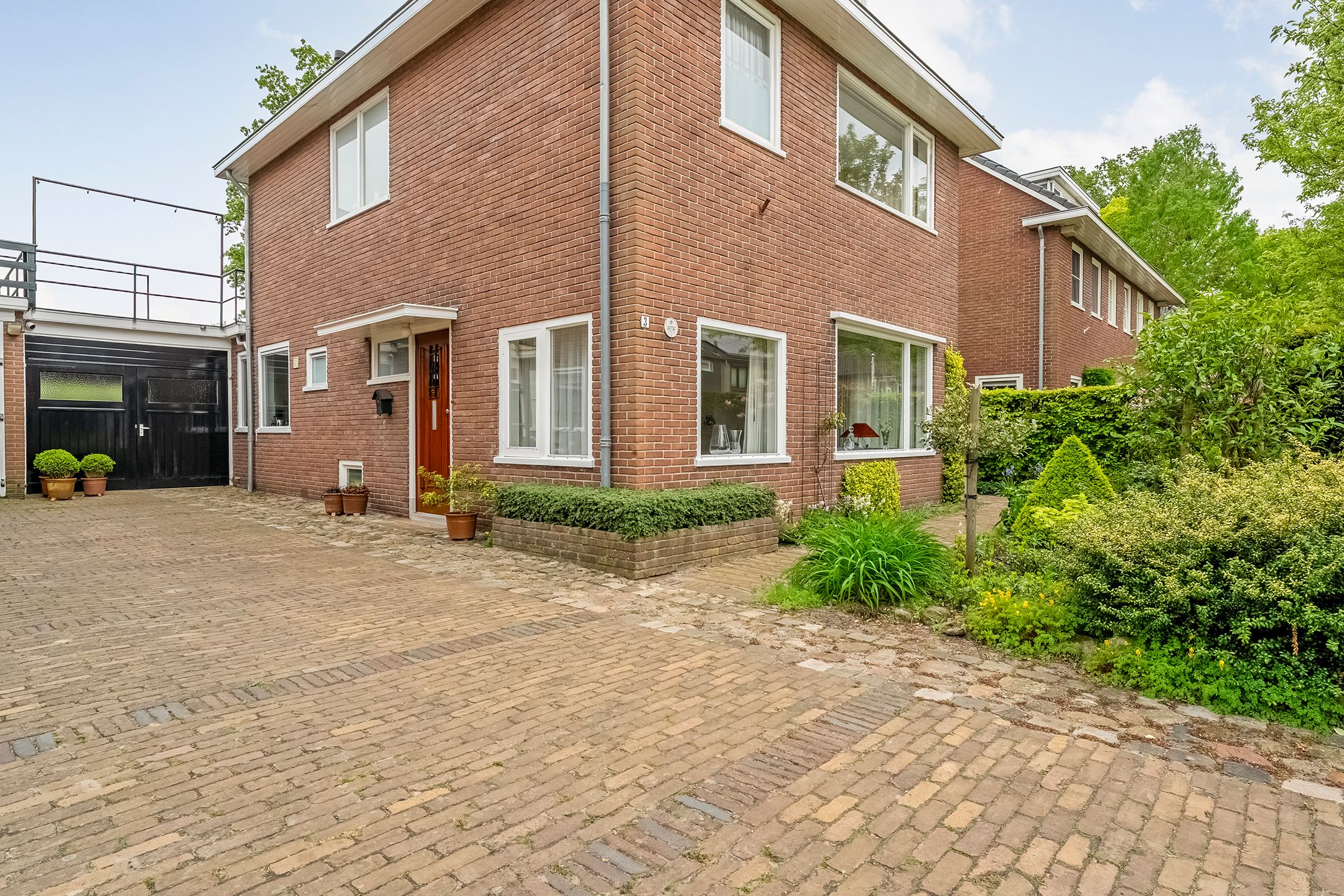 Photo 45 of Oranjelaan 3