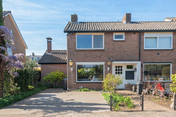 Foto 1 van Willem de Rijkelaan 34