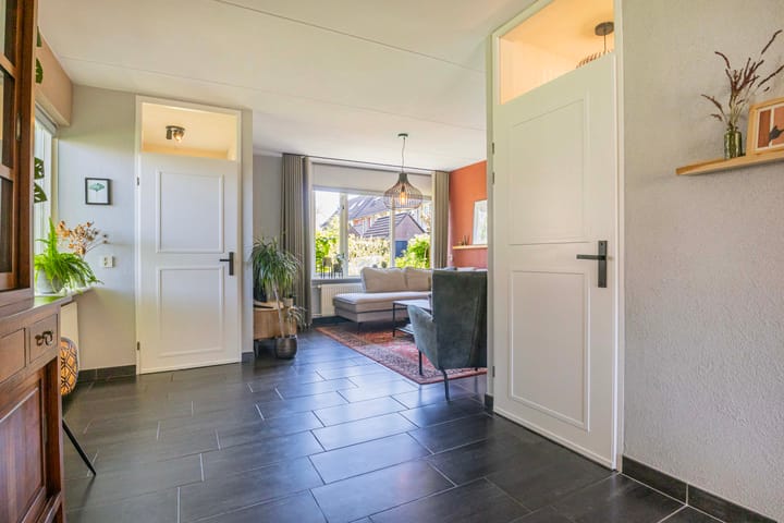 Foto 8 van Karssenstraat 2