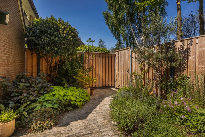 Foto 29 van Karssenstraat 2