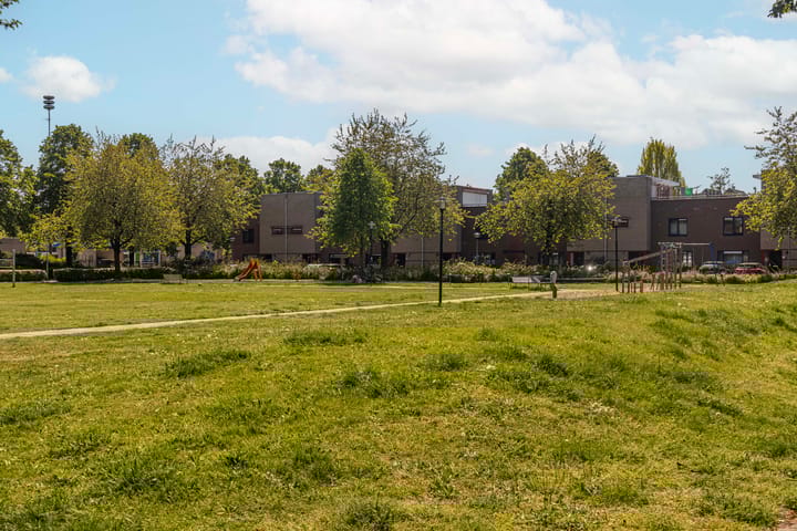 Foto 37 van Karssenstraat 2