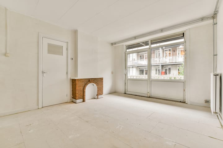 Foto 2 van Djambistraat 19-1