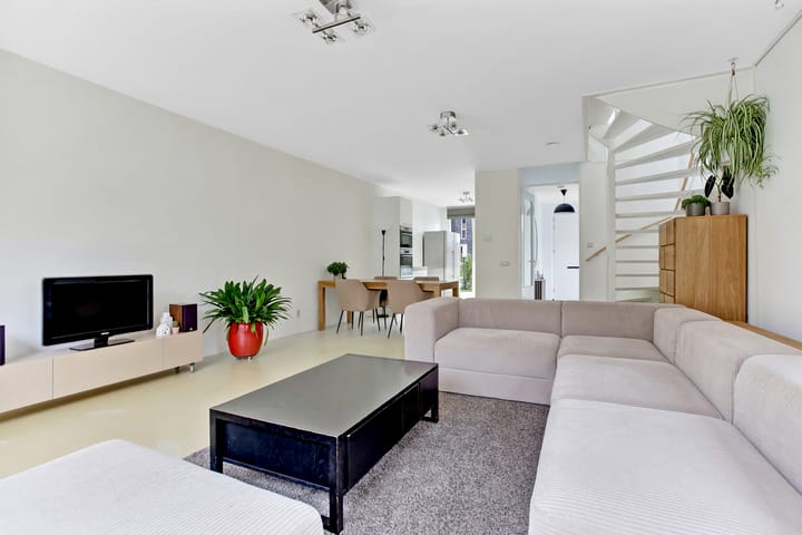 Photo 18 of Grootzeil 99