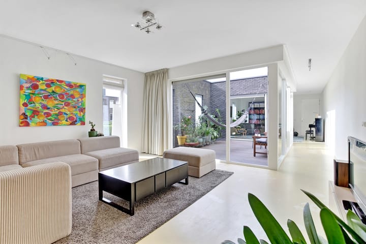 Photo 15 of Grootzeil 99