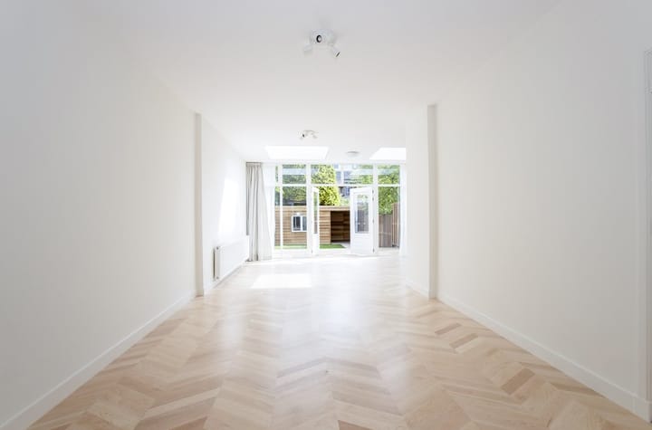 Foto 8 van Van Zuylen van Nijeveltstraat 192