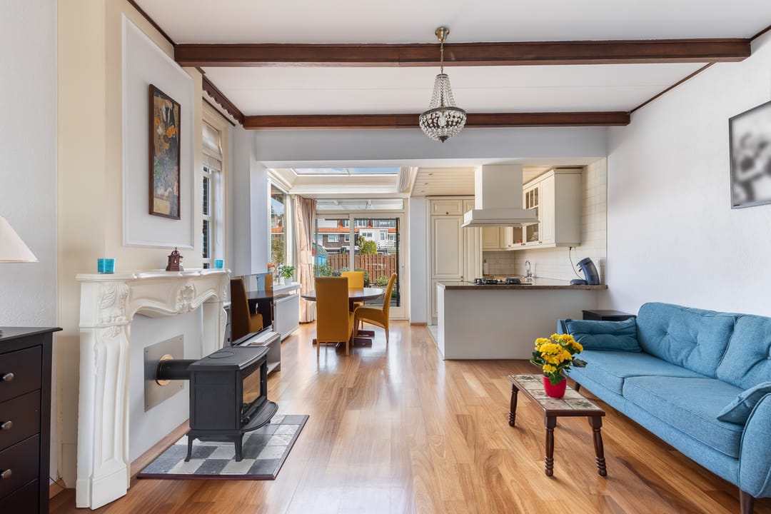 Photo 2 of Leliestraat 25