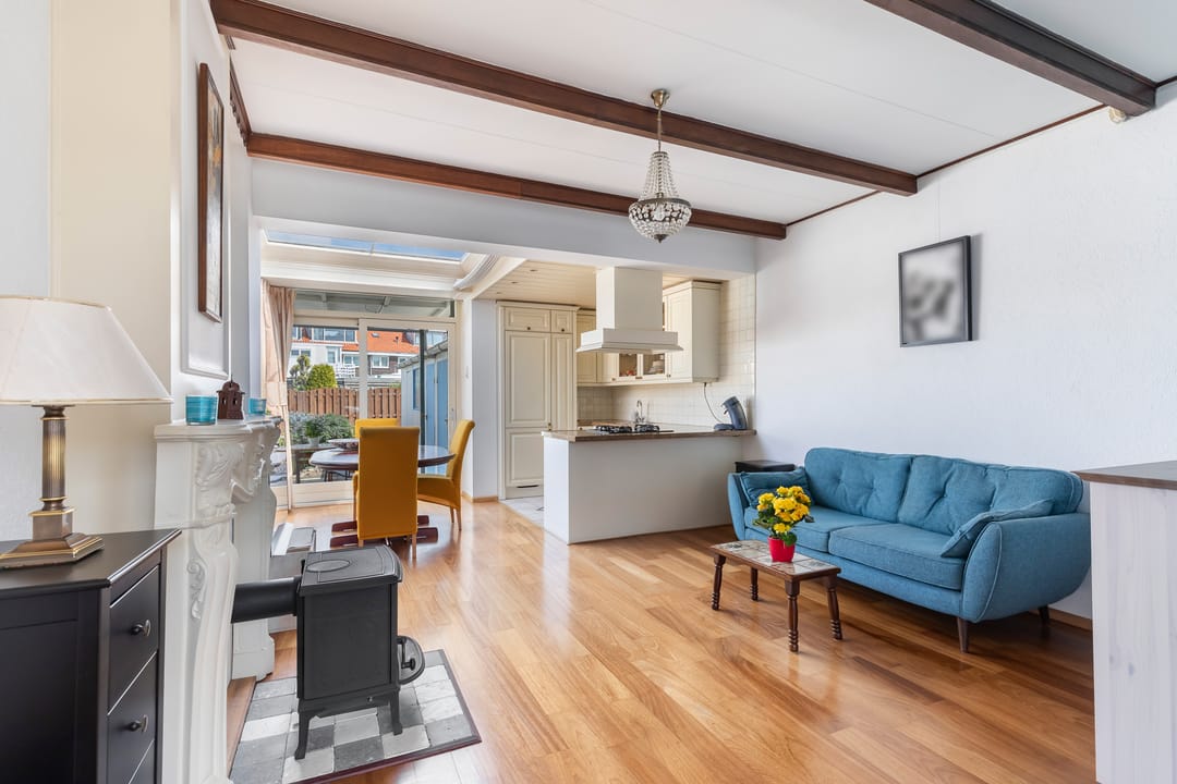 Photo 8 of Leliestraat 25