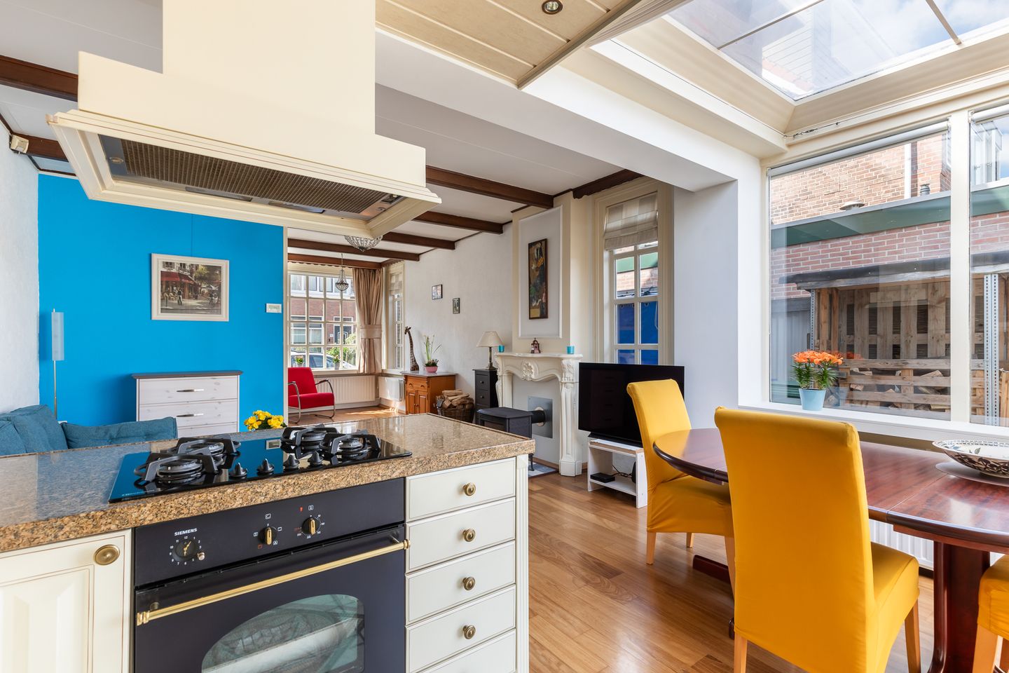 Photo 19 of Leliestraat 25