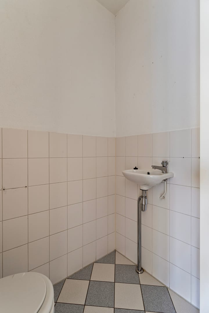 Foto 10 van Deken van der Hagenstraat 31