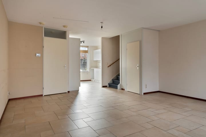 Foto 14 van Deken van der Hagenstraat 31