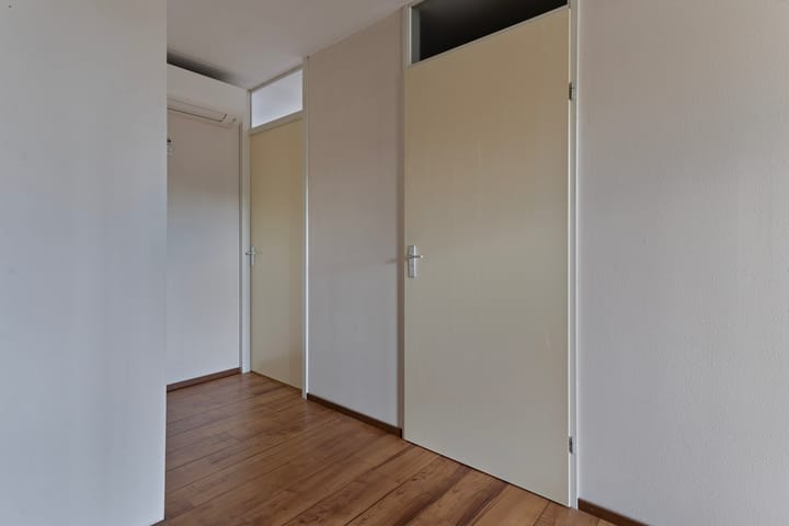 Foto 25 van Deken van der Hagenstraat 31