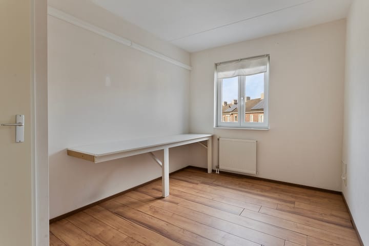 Foto 33 van Deken van der Hagenstraat 31