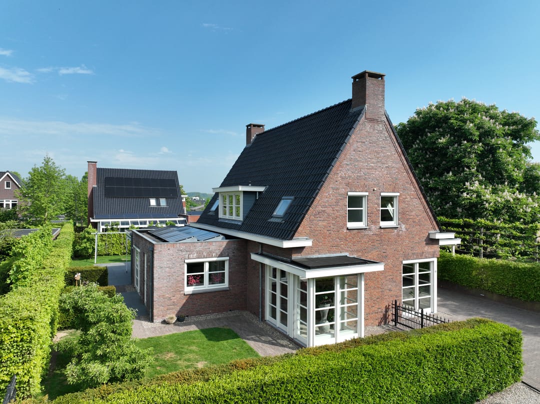 Foto 1 van Van Mekerenstraat 1-B