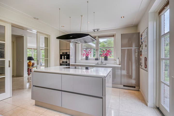 Foto 3 van Van Mekerenstraat 1-B