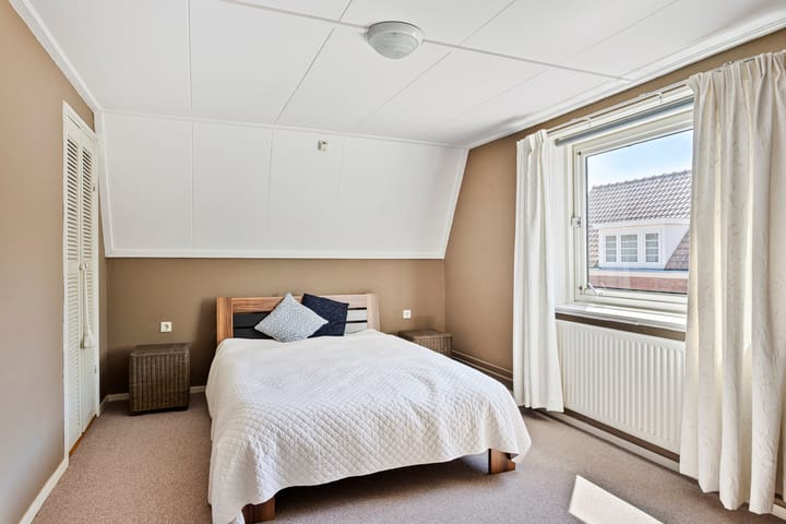 Foto 13 van Emmastraat 5