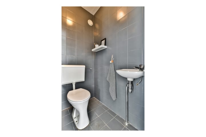 Photo 18 of Herenstraat 12-A