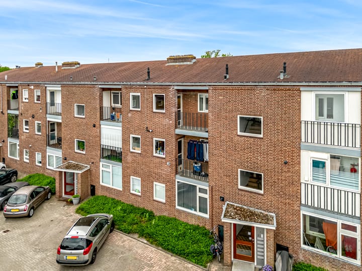 Foto 24 van Piet Heinlaan 24