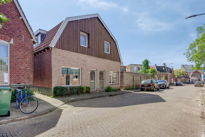 Foto 6 van Esstraat 4