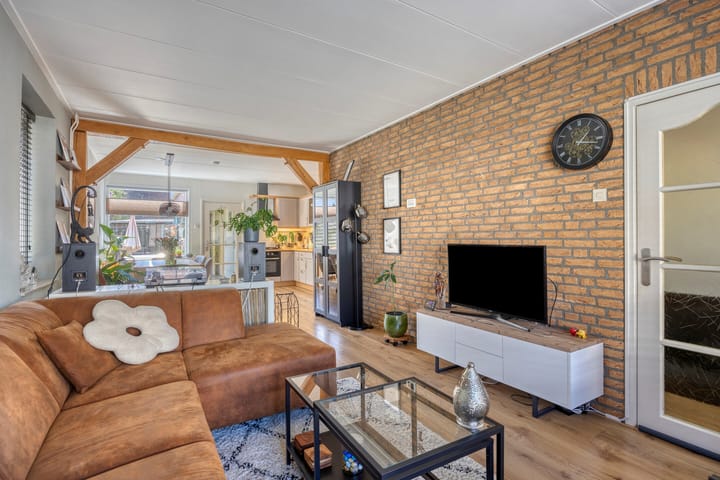 Foto 8 van Esstraat 4