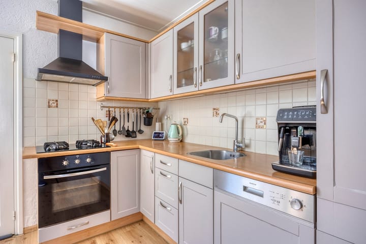 Foto 16 van Esstraat 4