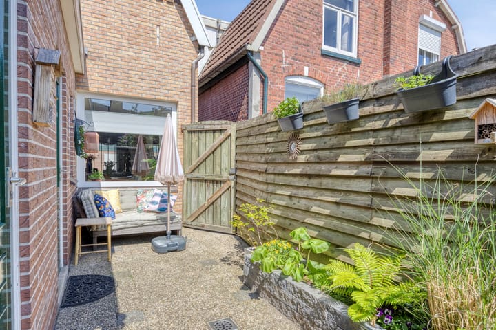 Foto 27 van Esstraat 4