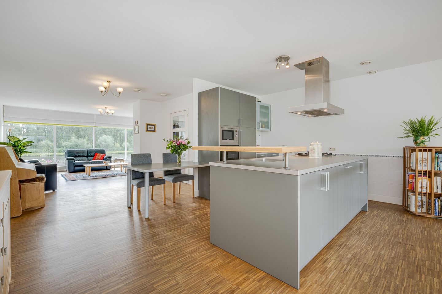 Foto 25 van Hofvliet 87