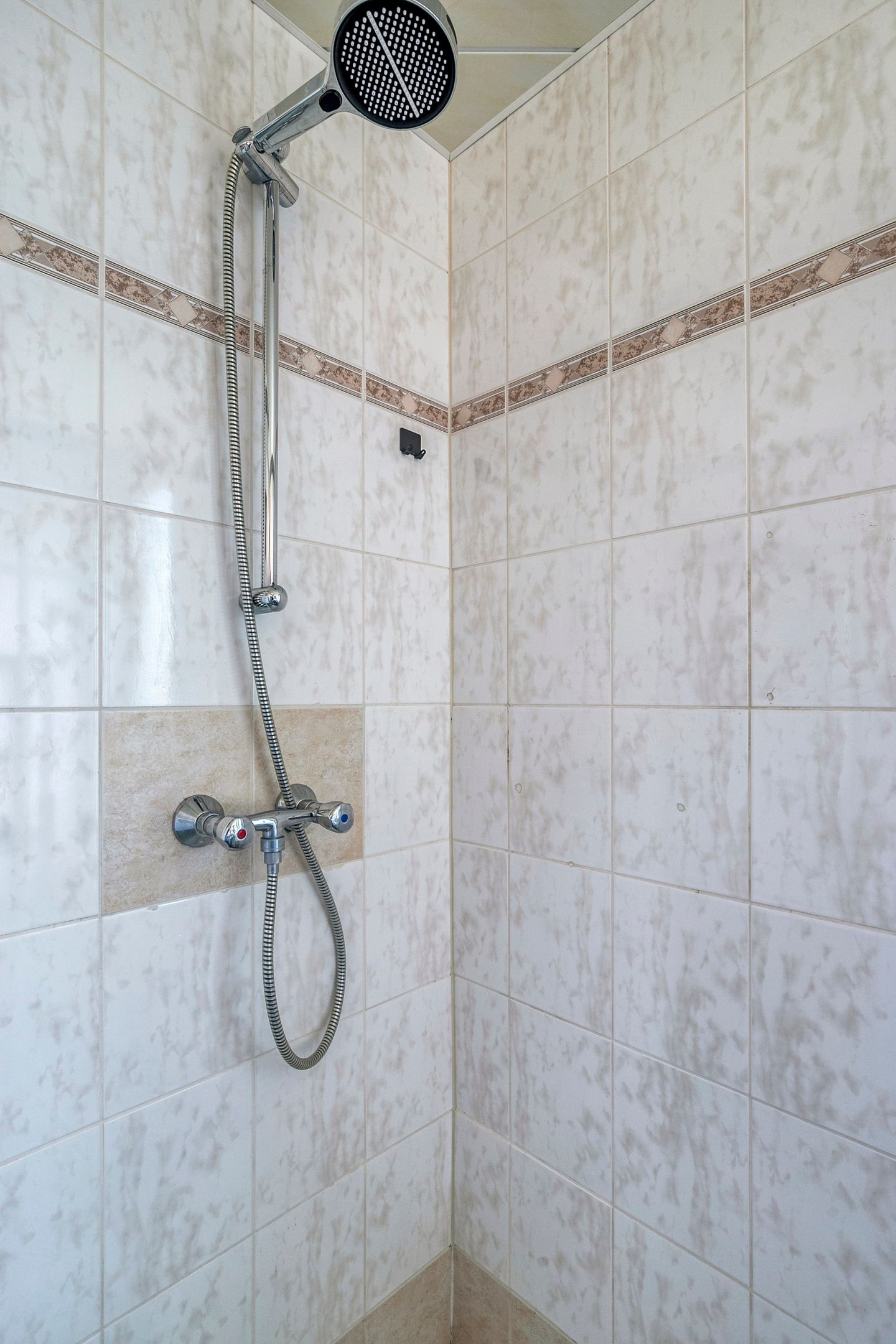 Photo 24 of Fluwijnstraat 25