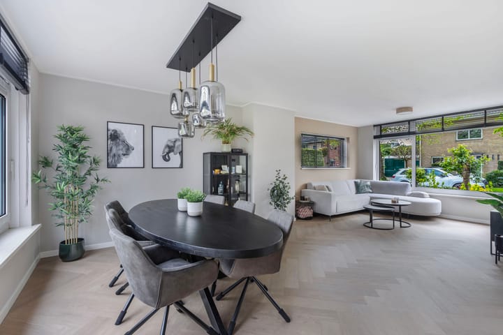 Photo 15 of Ooievaarslaan 30