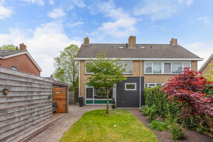 Photo 50 of Ooievaarslaan 30