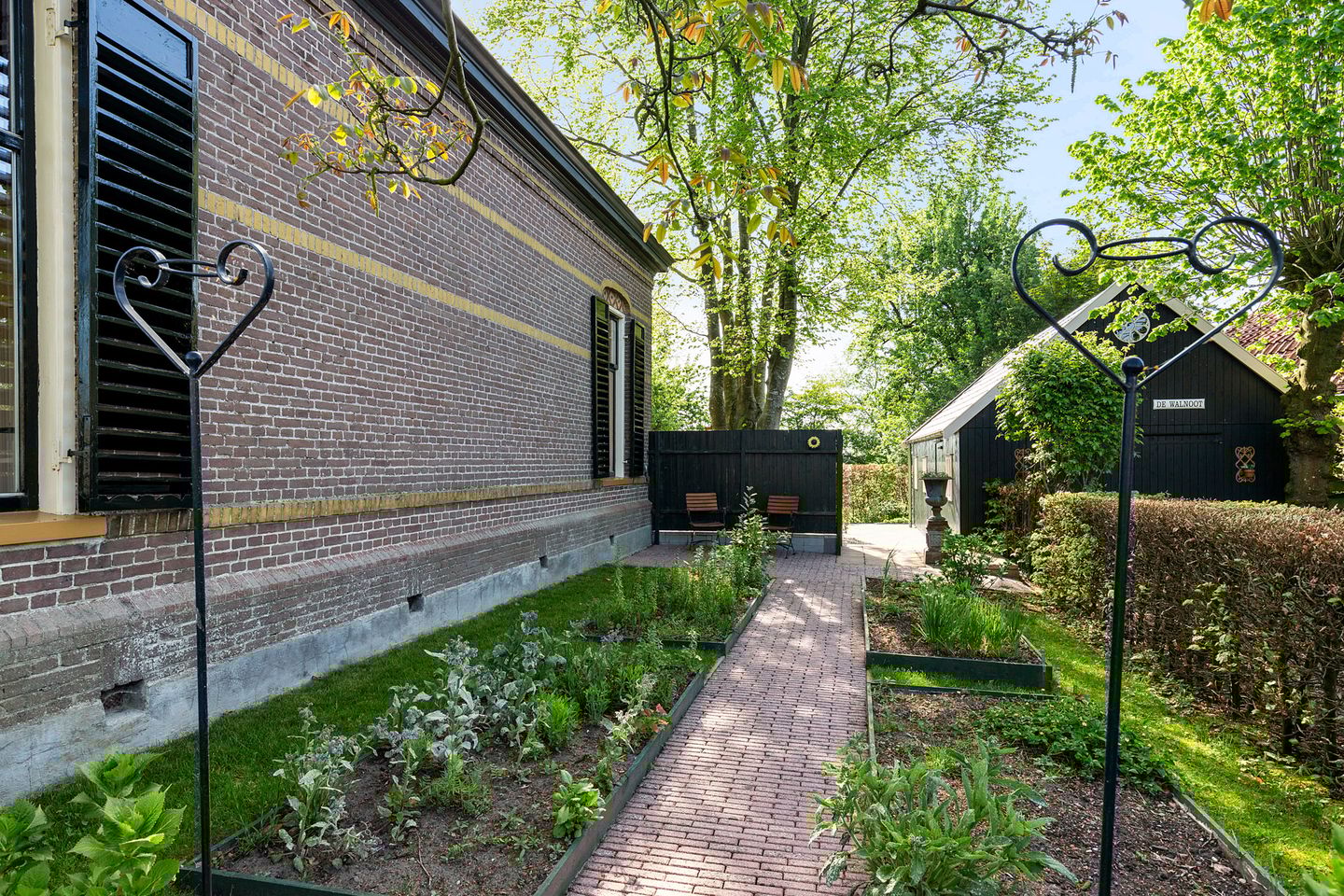 Photo 35 of Buorren 6