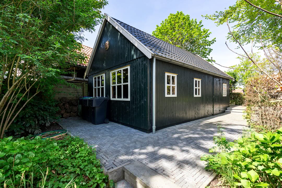 Photo 37 of Buorren 6