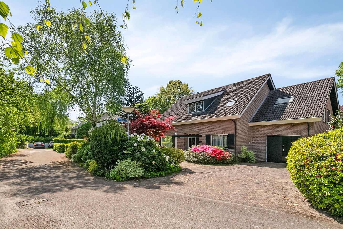 Photo 1 of Heirust 11