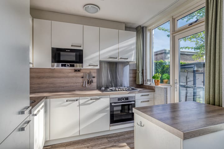 Foto 3 van Busken Huetlaan 11