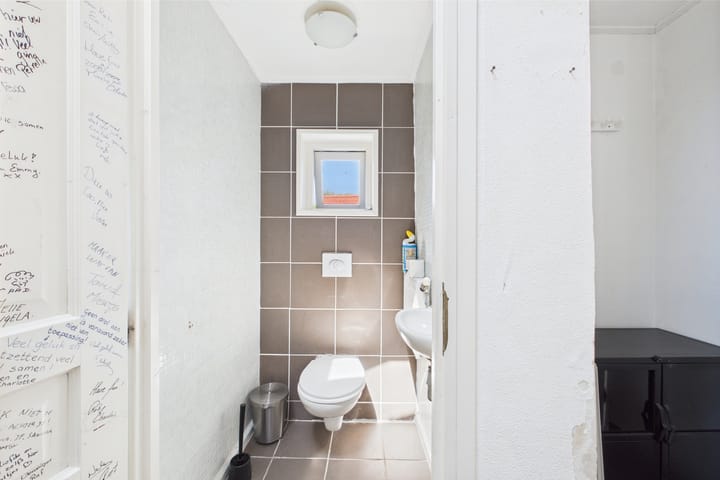 Photo 14 of Plevierstraat 31