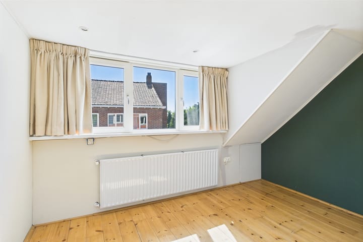 Photo 20 of Plevierstraat 31