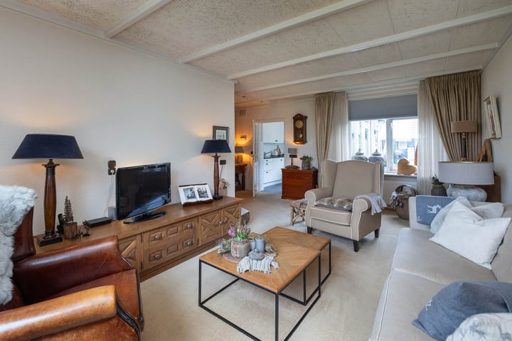 Photo 3 of Langeveenseweg 73