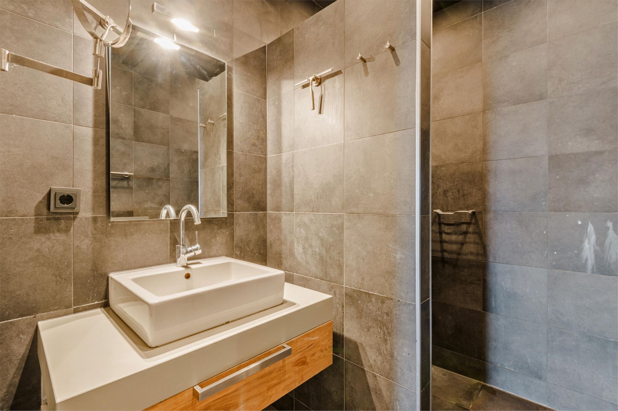 Foto 21 van Zilverparkkade 115