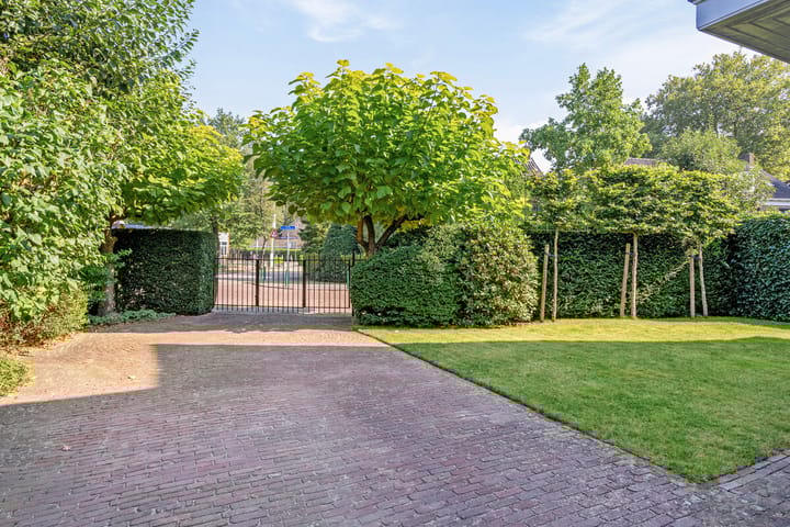 Foto 3 van de Roy van Zuidewijnlaan 47