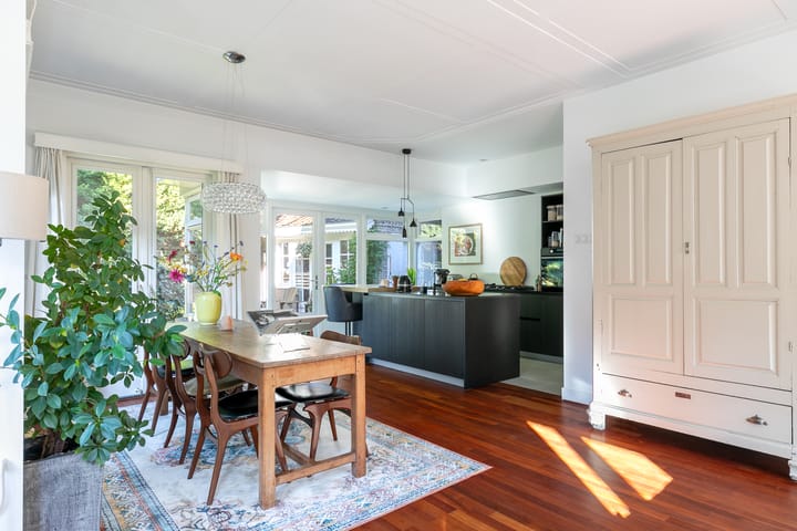 Foto 15 van de Roy van Zuidewijnlaan 47